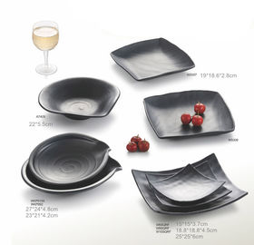 Porcelain Dinnerware Sets / Melamine Black Matte Dinner Set Plate Unique Shape