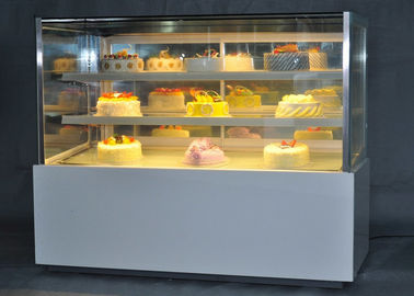 3-Layer Glass Cake Display Cabinet With LED Lighting 4°C~8°C Cake Showcase
