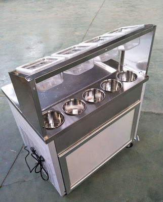 Snack Equipment Fried Ice Machine Universal Wheels 3mm Stainless Steel 304 Table Top