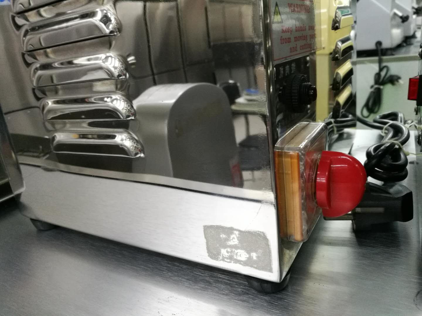 Food Processing Equipments Frozen Meat Grinder 120kg Capacity 304